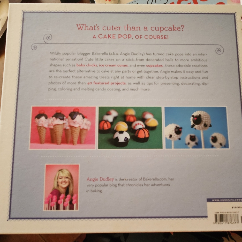 Cake Pops Cookbook - Colorful Baking Guide - Picture 11 of 14